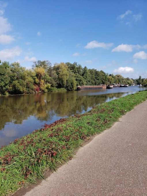 Appartamento Le Bord De Sarre Meuble 3 Etoiles Sarreguemines Esterno foto